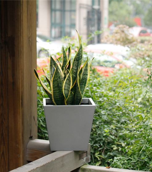 FO-184 Fiberglass Tapered Planter