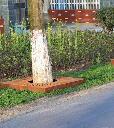 FO-9T05 Corten Steel Squared Tree Perforated Strainer